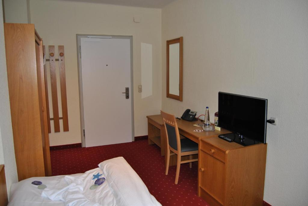 Lodner Hotel Drei Mohren Lauingen Kamer foto